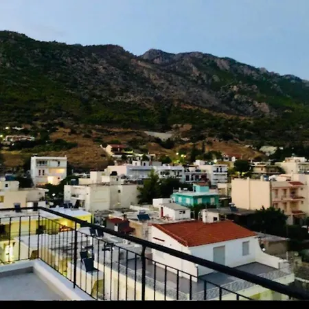 Апартаменты Sea View Maisonette *