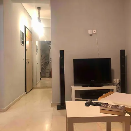 Sea View Maisonette * Лоутраки