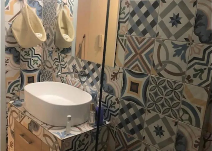 Sea View Maisonette * Loutraki (Corinthia)